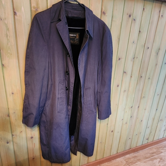 London Fog Mens Gray Trenchcoat 38R with Removable lining